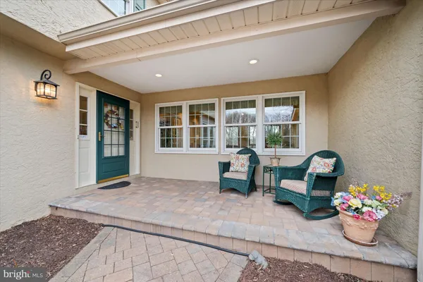 $889,900 | 12 Larchmont Court, Hockessin, DE 19707