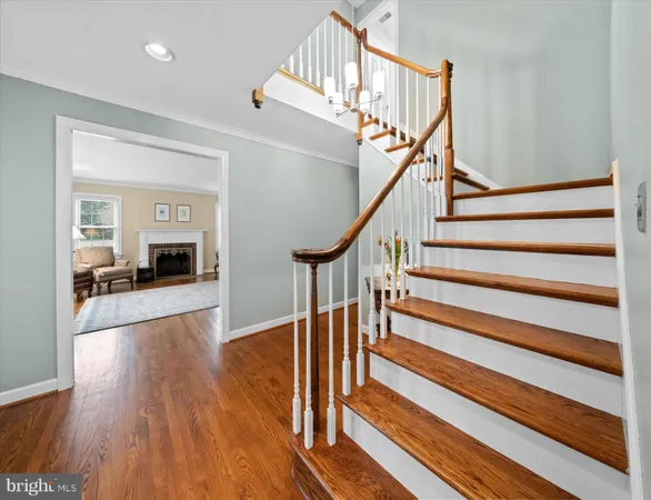 $889,900 | 12 Larchmont Court, Hockessin, DE 19707