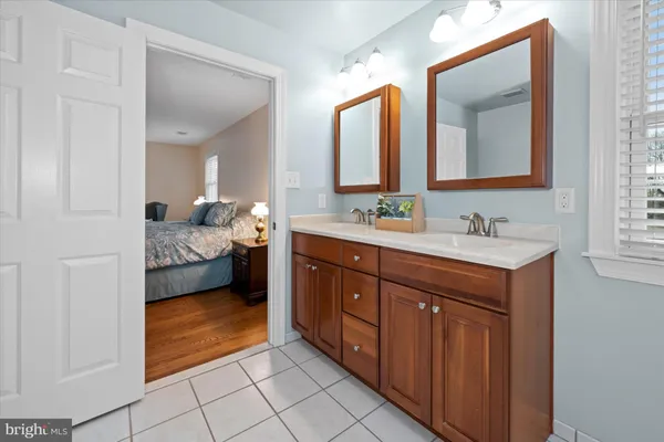 $889,900 | 12 Larchmont Court, Hockessin, DE 19707