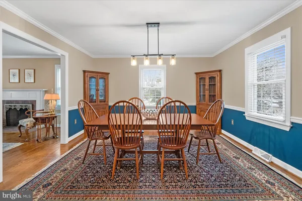 $889,900 | 12 Larchmont Court, Hockessin, DE 19707