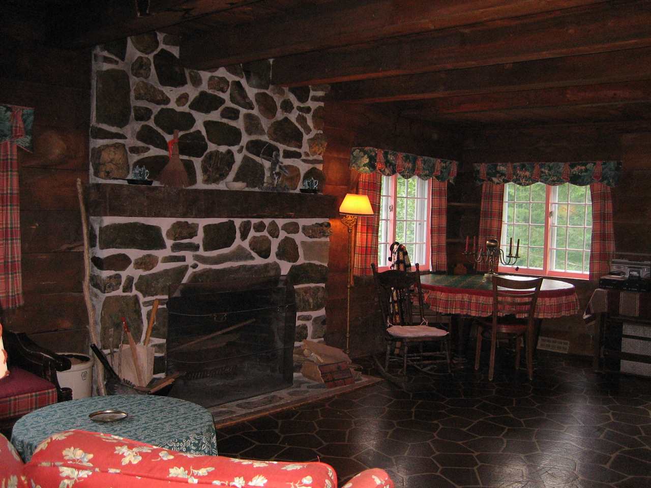 2577 River Road Arlington, VT 05250 - Photo 2 of 20 Gallery Image 2