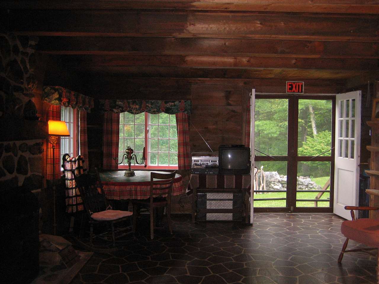 2577 River Road Arlington, VT 05250 - Photo 8 of 20 Gallery Image 8
