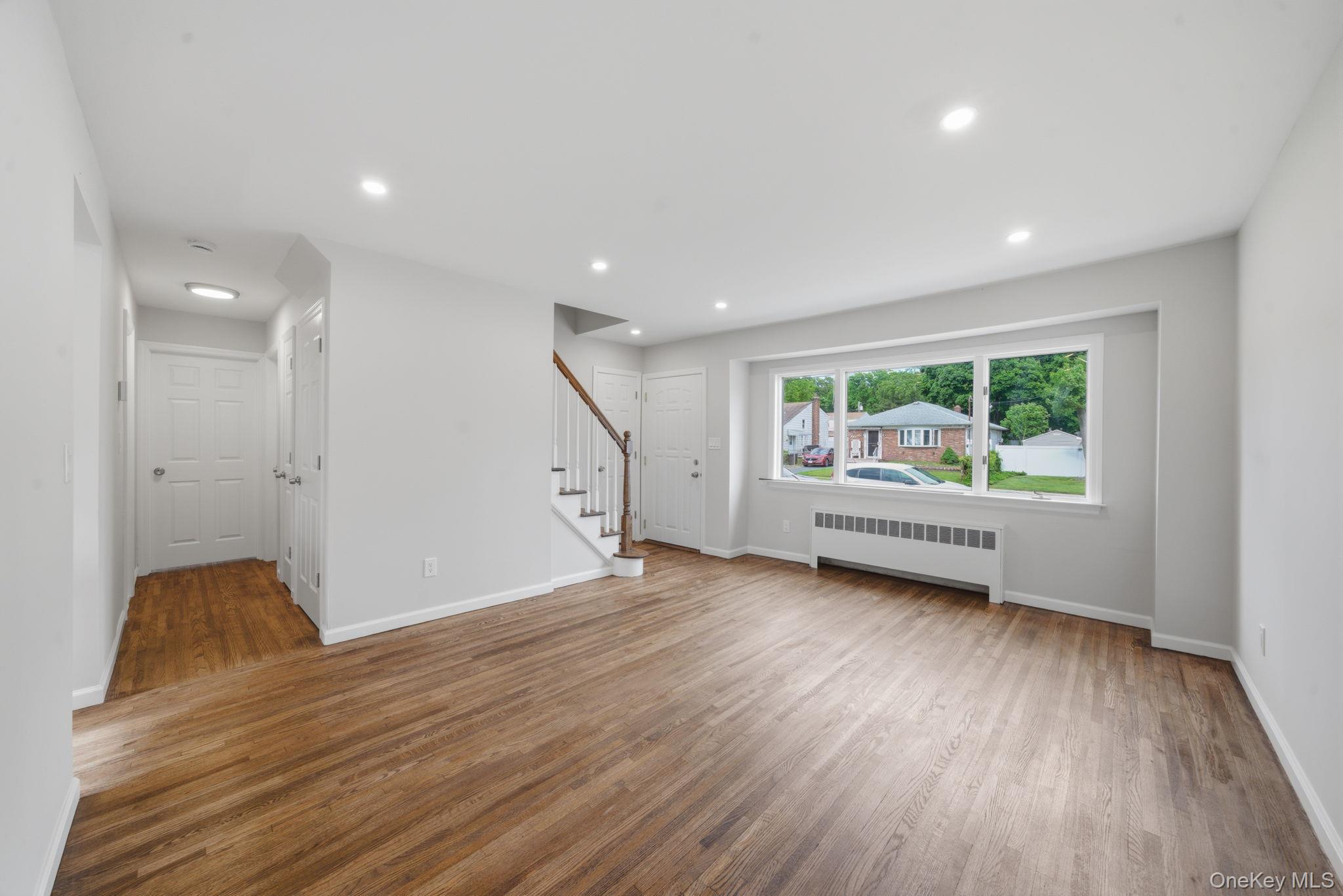 986 Cayuga Road West Hempstead, NY 11552 - Photo 9 of 22