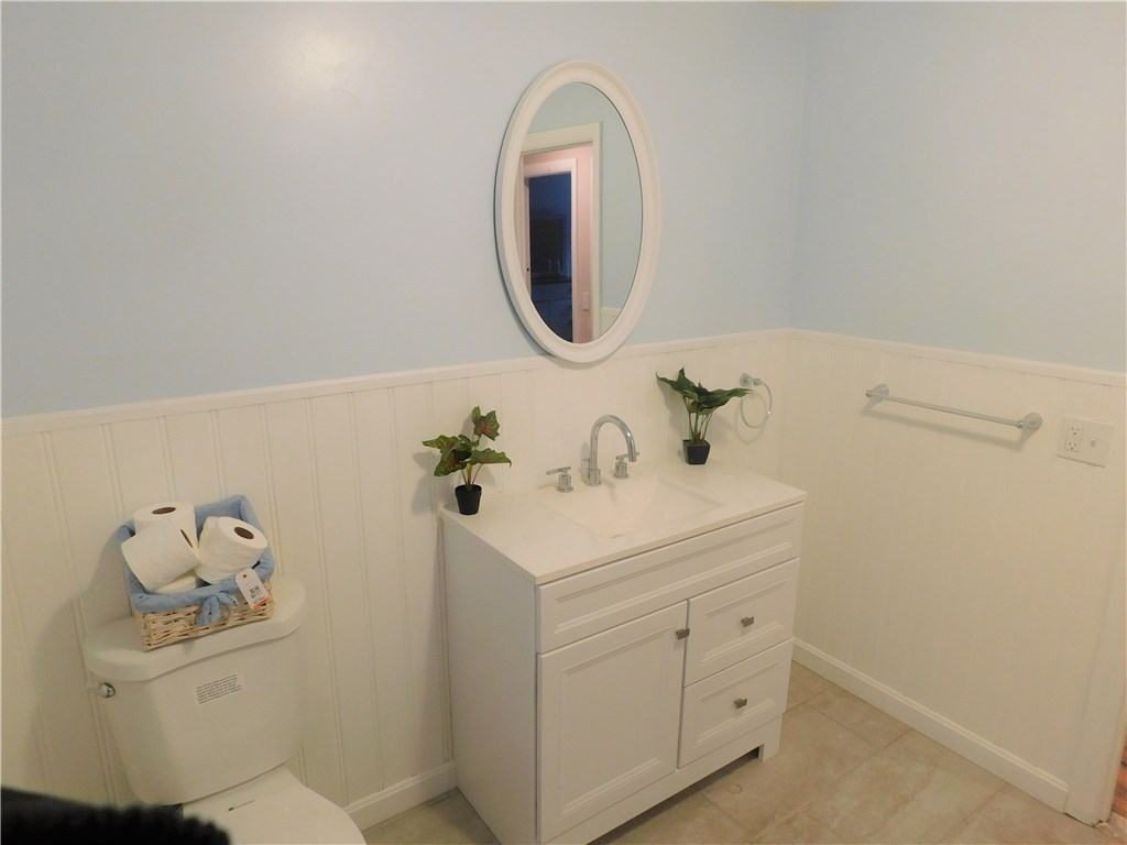 50 Arnold Road Coventry, RI 02816 - Photo 12 of 16