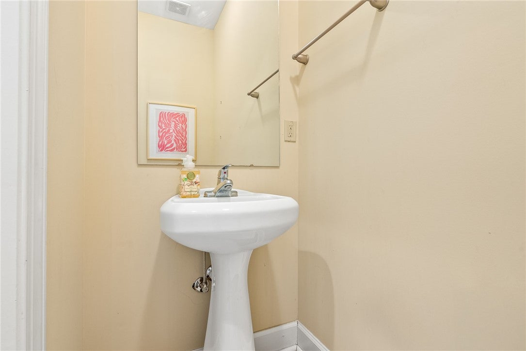 1957 Wire Road, Unit 28 Auburn, AL 36832 - Photo 16 of 20 Downstairs half bathroom