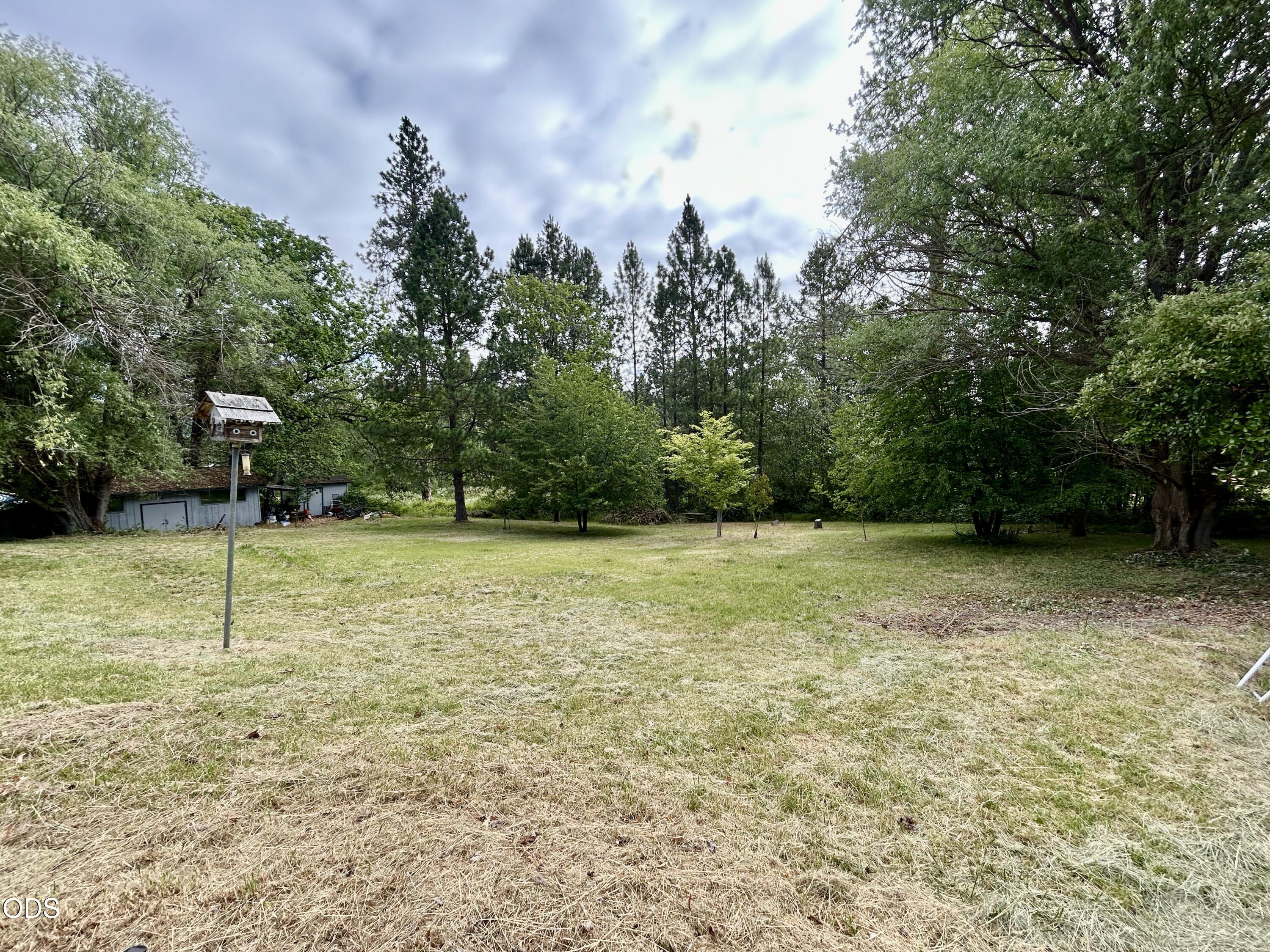 2075 Southwest Allen Creek Road Grants Pass, OR 97527 - Photo 26 of 30