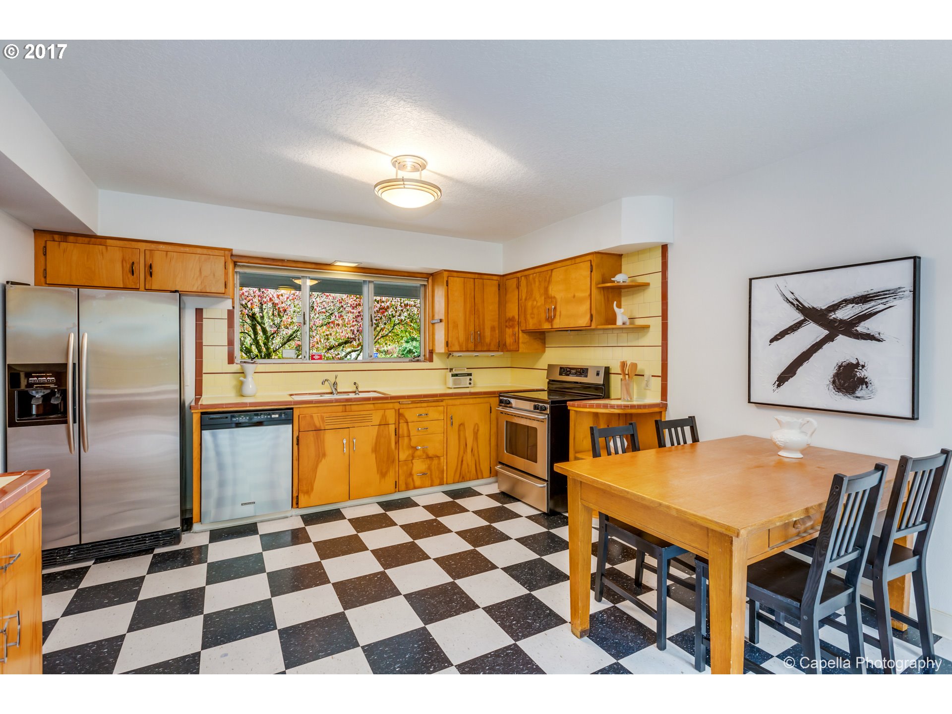 6449 Southwest Loop Drive Portland, OR 97221 - Photo 9 of 32 Kitchen