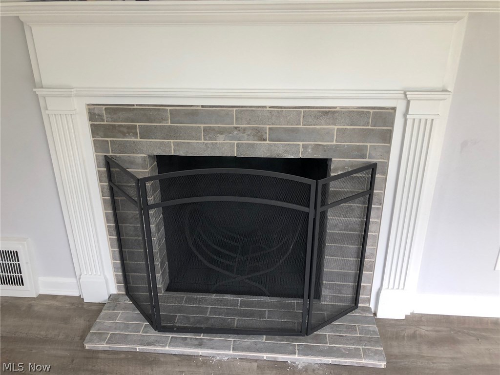 5447 Summit Road Cleveland, OH 44124 - Photo 4 of 25