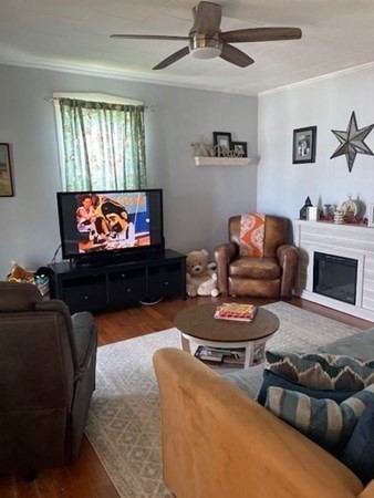 139 Hampden Street Springfield, MA 01151 - Photo 7 of 14 Gallery Image 7