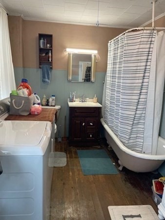 139 Hampden Street Springfield, MA 01151 - Photo 8 of 14 Gallery Image 8