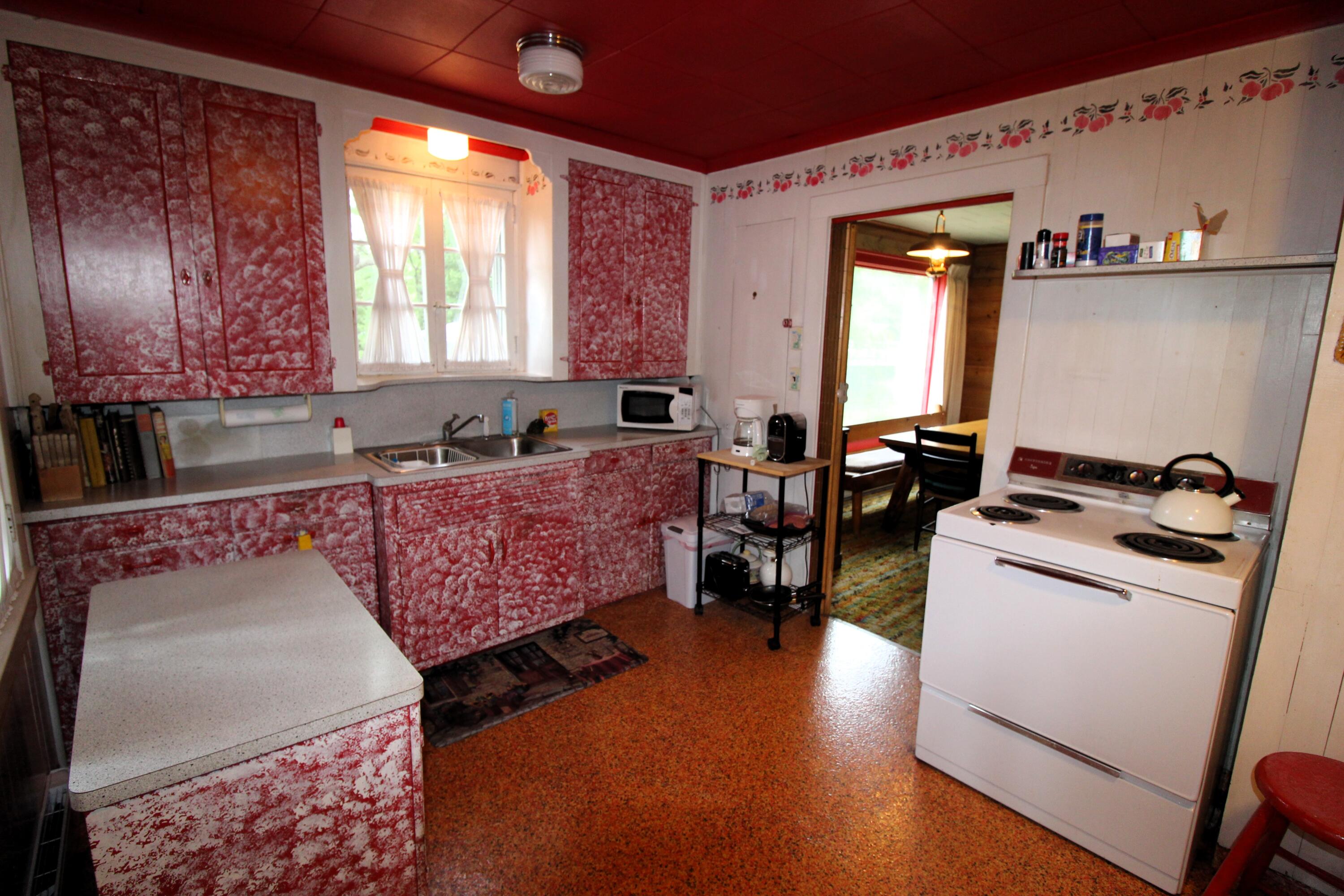 1719 South Wakeley Bridge Road Grayling, MI 49738 - Photo 13 of 55 Gallery Image 13