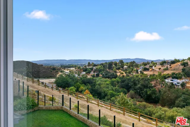 $1,850,000 | 21316 Poema Place, Chatsworth, CA 91311