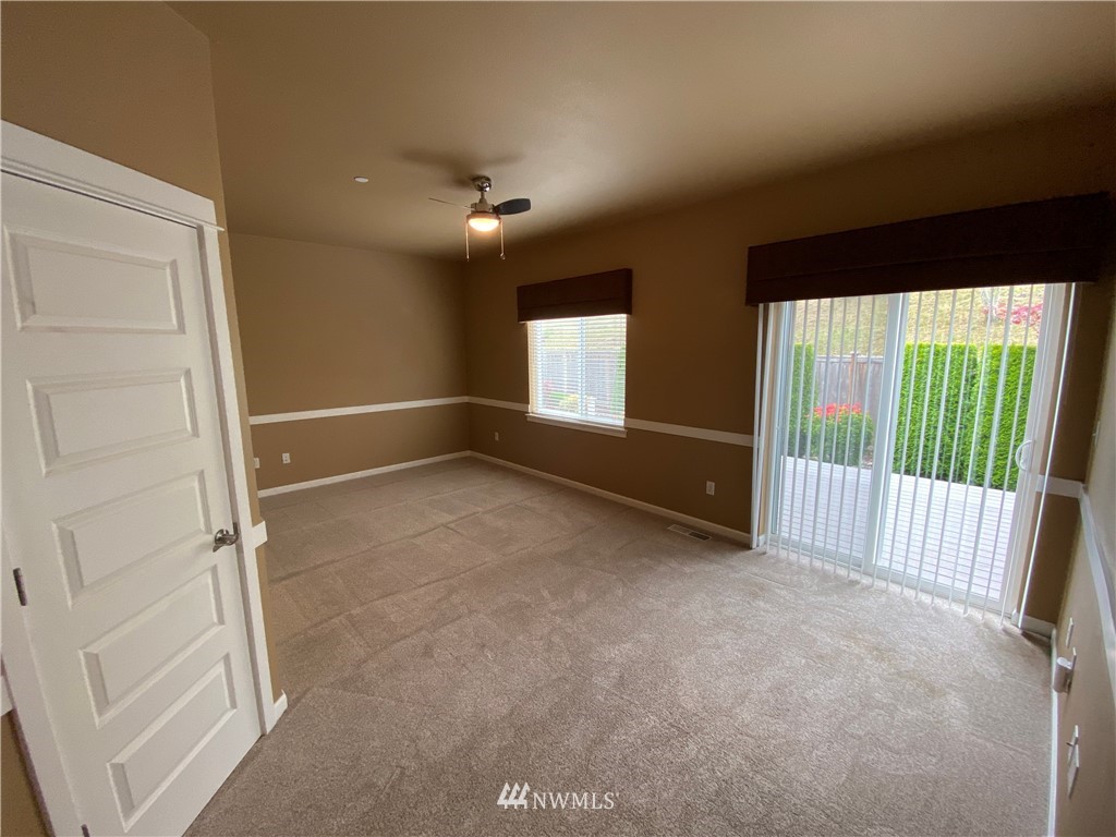 3035 Ridge View Place DuPont, WA 98327 - Photo 6 of 13 Gallery Image 6