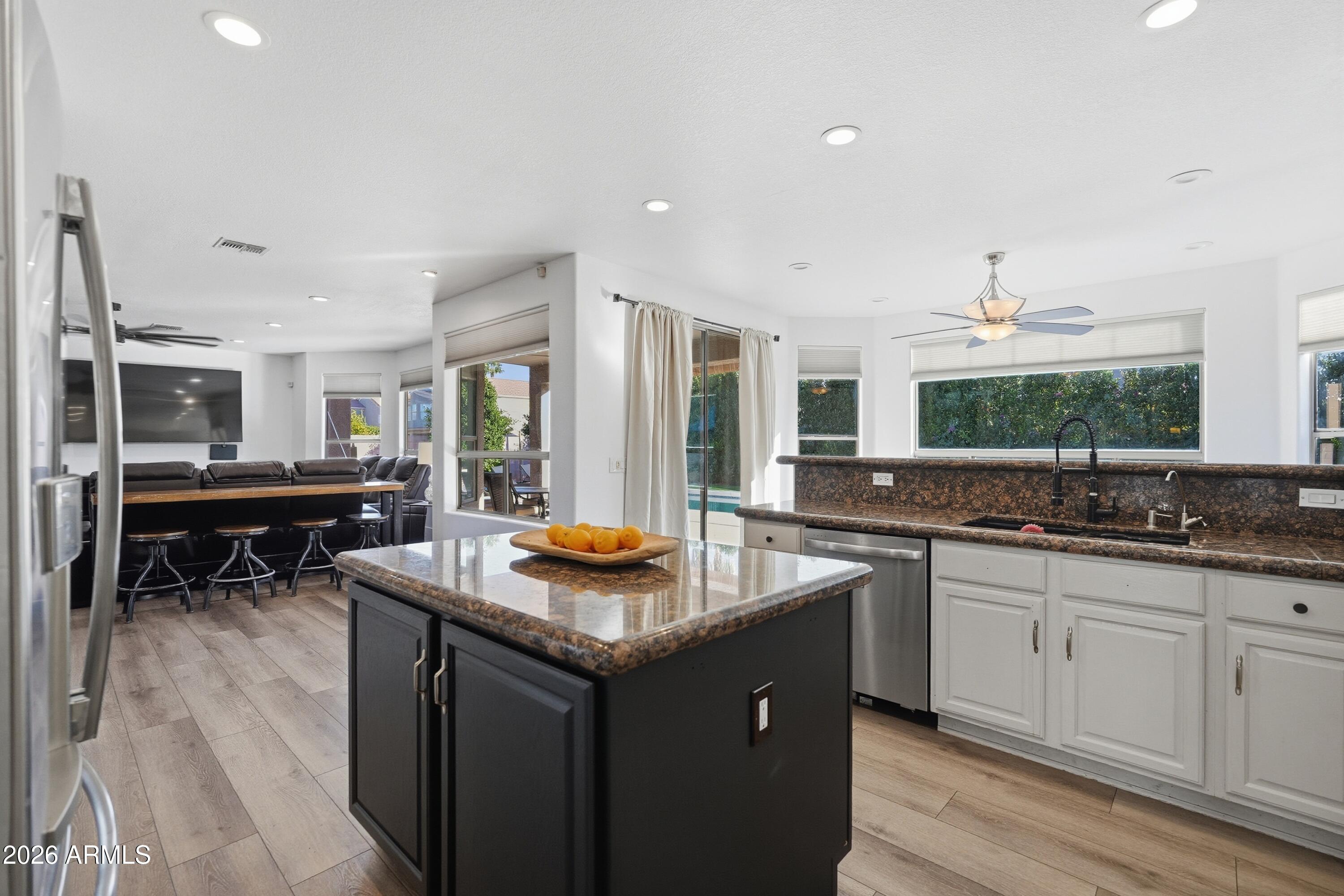 3263 East Inverness Avenue Mesa, AZ 85204 - Photo 14 of 74 022_ListerPros