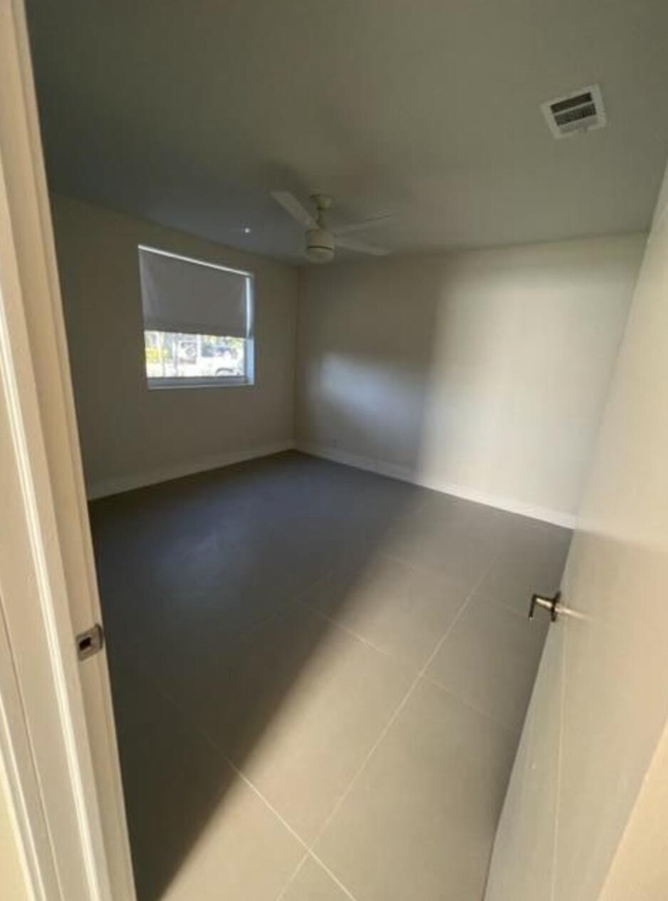 150 Manchester Street Boca Raton, FL 33487 - Photo 8 of 20 150 Manchester