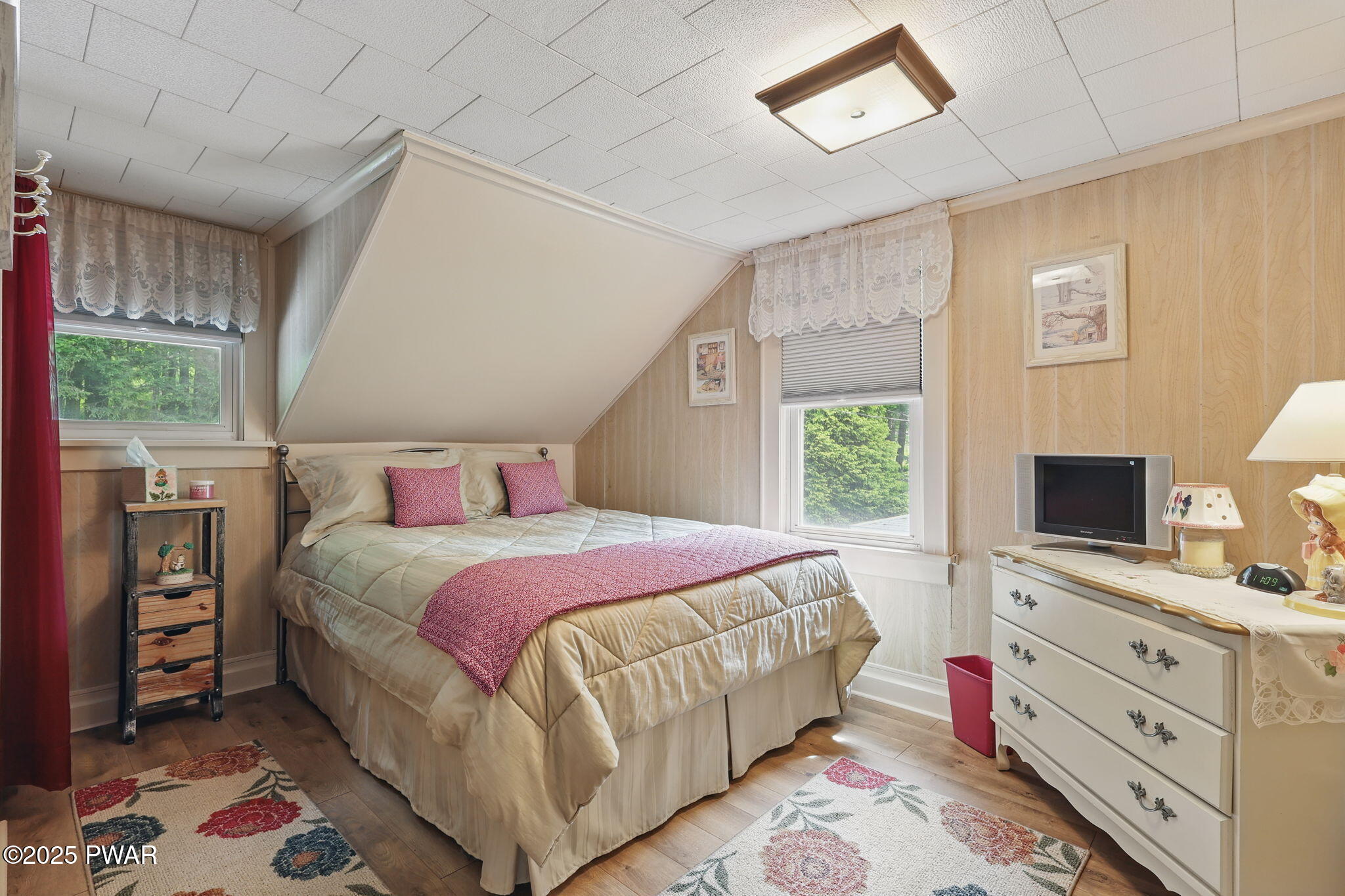 305 Como Road Lake Como, PA 18437 - Photo 23 of 55