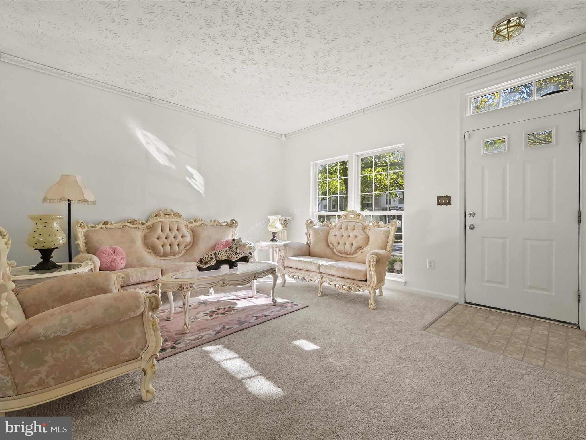 8238 Lyndhurst Street Laurel, MD 20724 - Photo 9 of 50 Foyer & living room