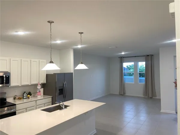 $1,850 | 379 Sol Vista Drive, Dundee, FL 33838