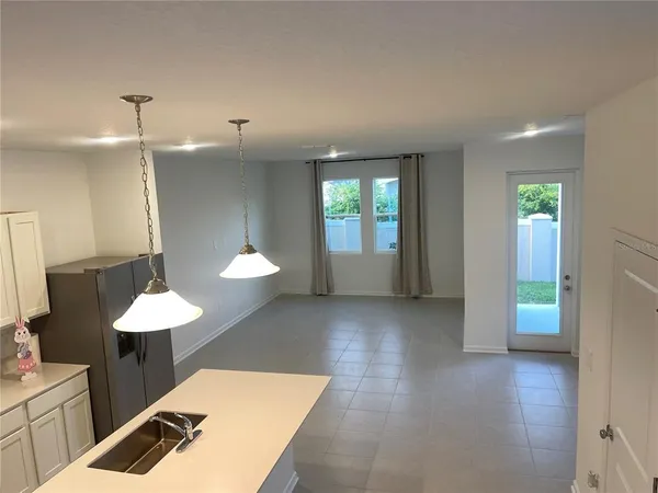 $1,850 | 379 Sol Vista Drive, Dundee, FL 33838