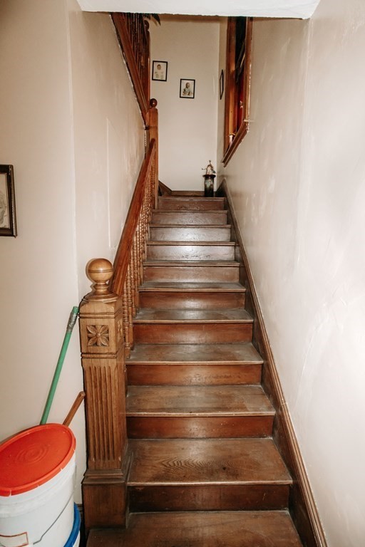 452 Gallivan Boulevard Boston, MA 02124 - Photo 13 of 24 a view of entryway