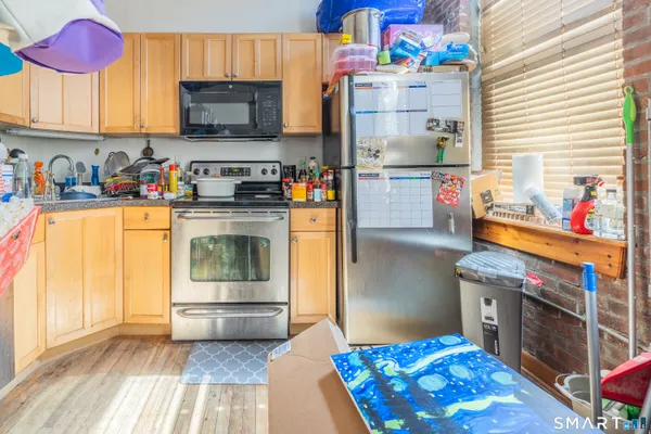 $1,450 | 325 Lafayette Street, Unit 1104, Bridgeport, CT 06604