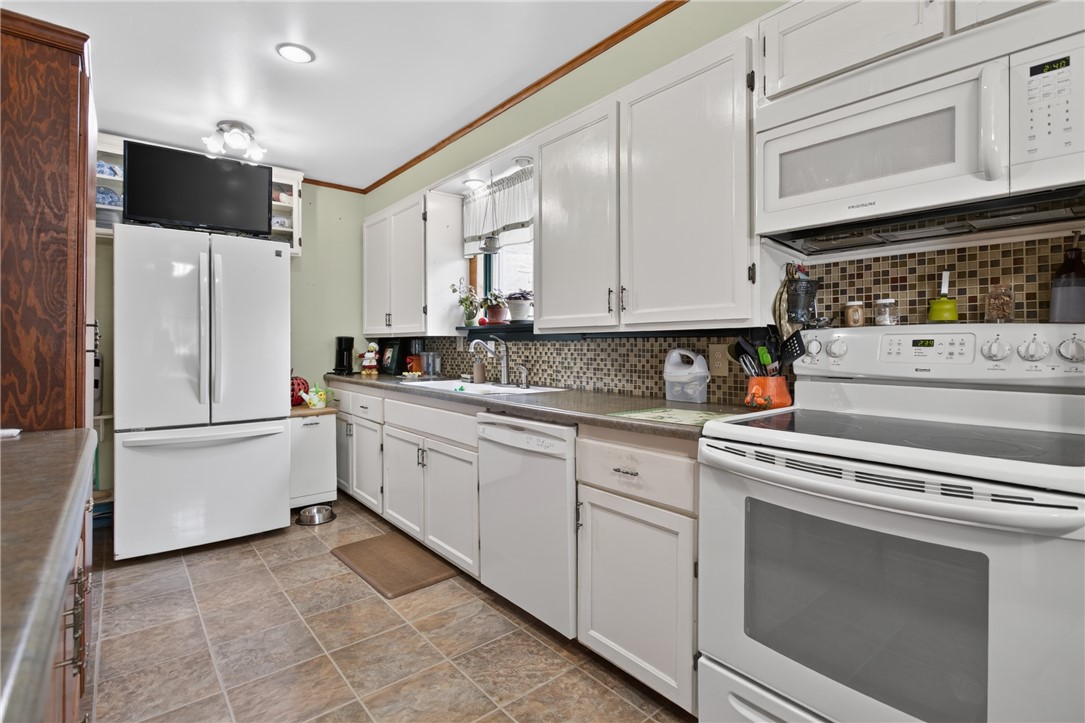 30 Reynolds Street Oneonta, NY 13820 - Photo 6 of 25