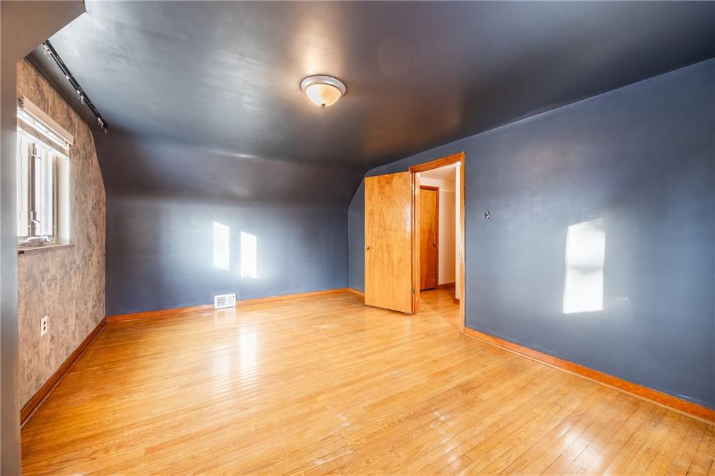 843 Library Avenue Carnegie, PA 15106 - Photo 14 of 25