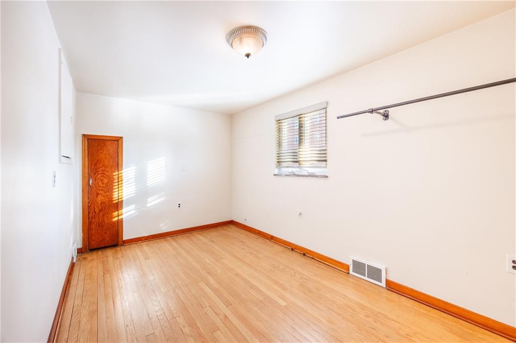 843 Library Avenue Carnegie, PA 15106 - Photo 15 of 25