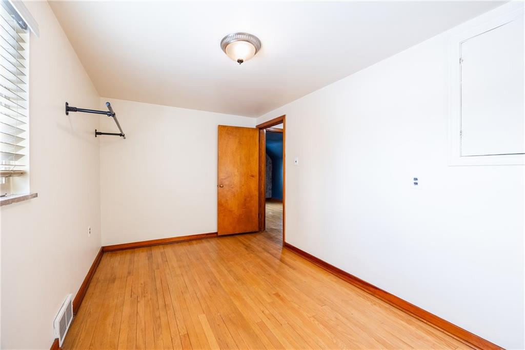 843 Library Avenue Carnegie, PA 15106 - Photo 16 of 25