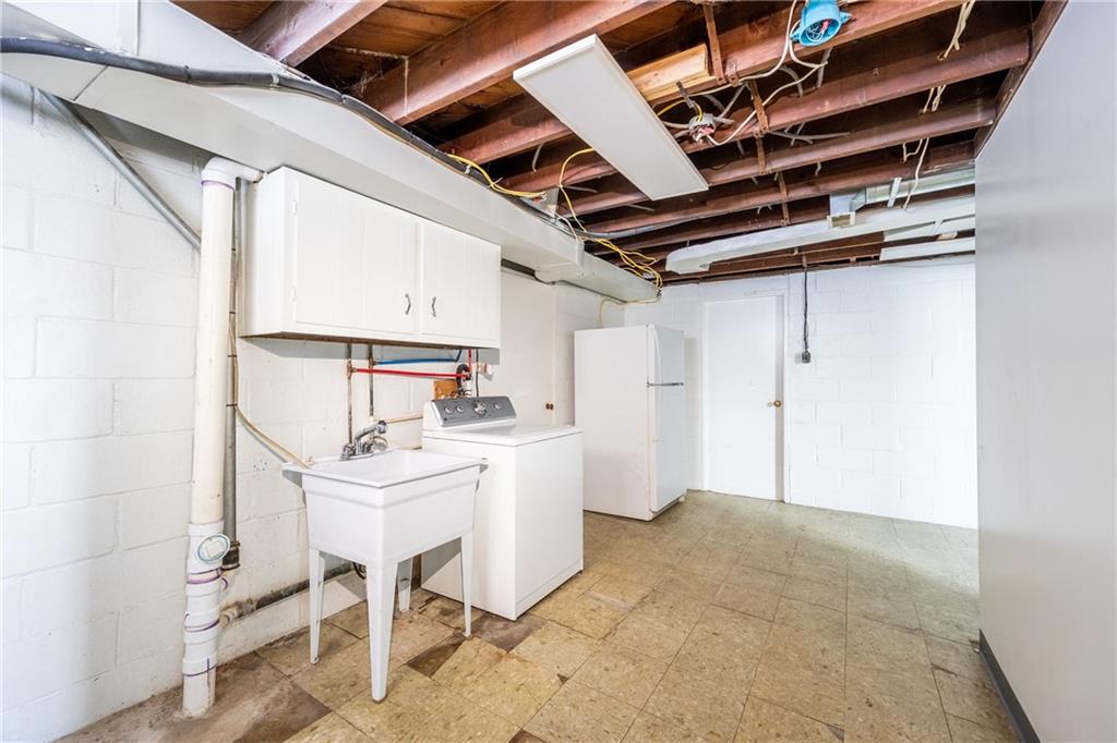 843 Library Avenue Carnegie, PA 15106 - Photo 20 of 25