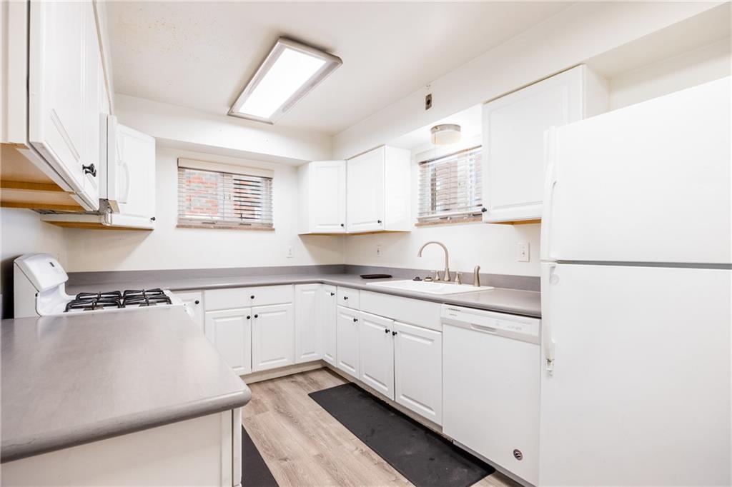 843 Library Avenue Carnegie, PA 15106 - Photo 7 of 25