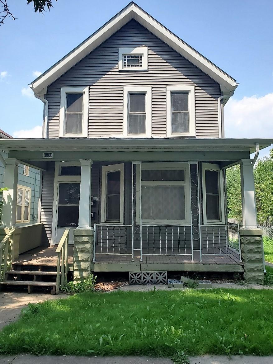 1133 Beech Street, Unit 1 St. Paul, MN 55106 - Photo 1 of 24