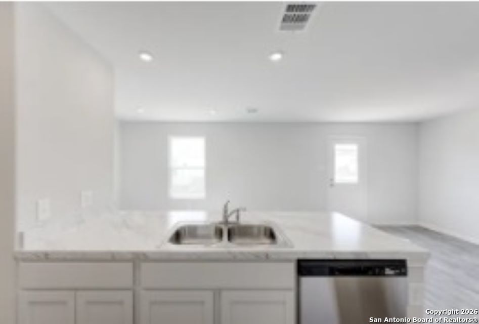 302 Warehouse Road Victoria, TX 77905 - Photo 3 of 6