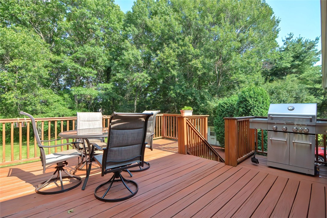 19 Everbloom Drive Johnston, RI 02919 - Photo 30 of 35