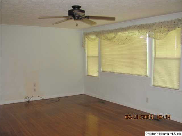 245 Macedonia Road Sylacauga, AL 35150 - Photo 6 of 20