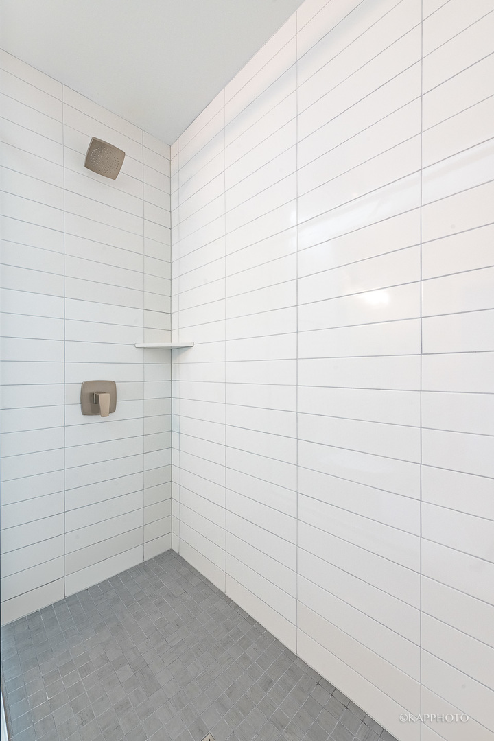901 South Racine Avenue, Unit C Chicago, IL 60607 - Photo 22 of 39
