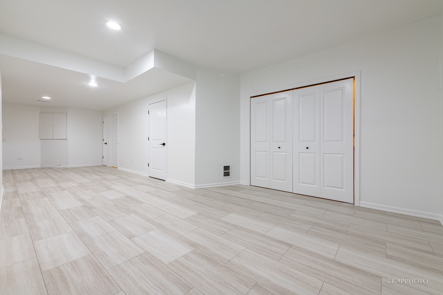 901 South Racine Avenue, Unit C Chicago, IL 60607 - Photo 31 of 39 a view of an empty room