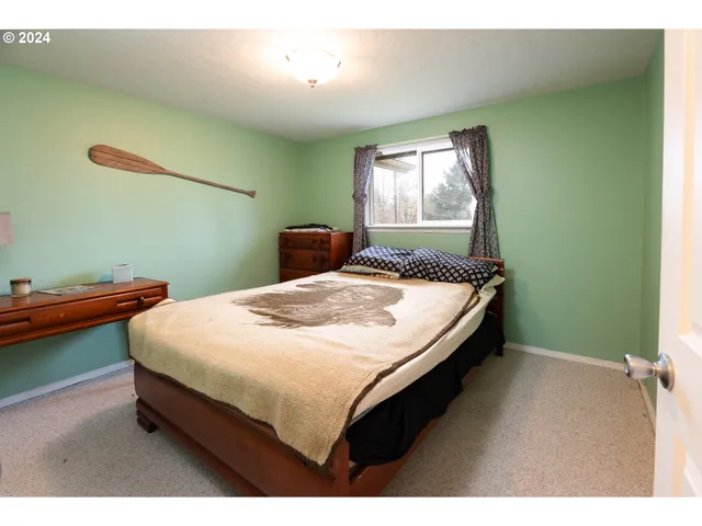 $725,000 | 28383 Pleasant Valley Road, Sweet Home, OR 97386