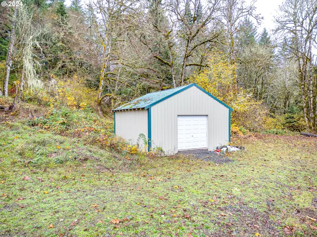 $725,000 | 28383 Pleasant Valley Road, Sweet Home, OR 97386