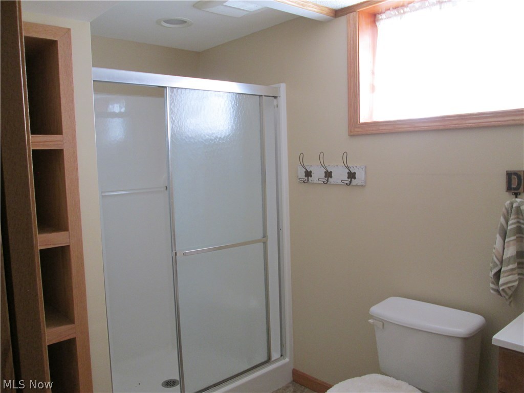 65121 Mathews Road Cambridge, OH 43725 - Photo 15 of 35
