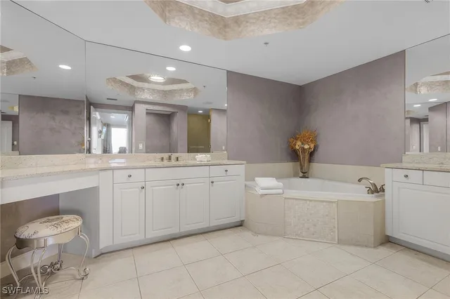 $725,000 | 2090 West First Street, Unit 1606, Fort Myers, FL 33901