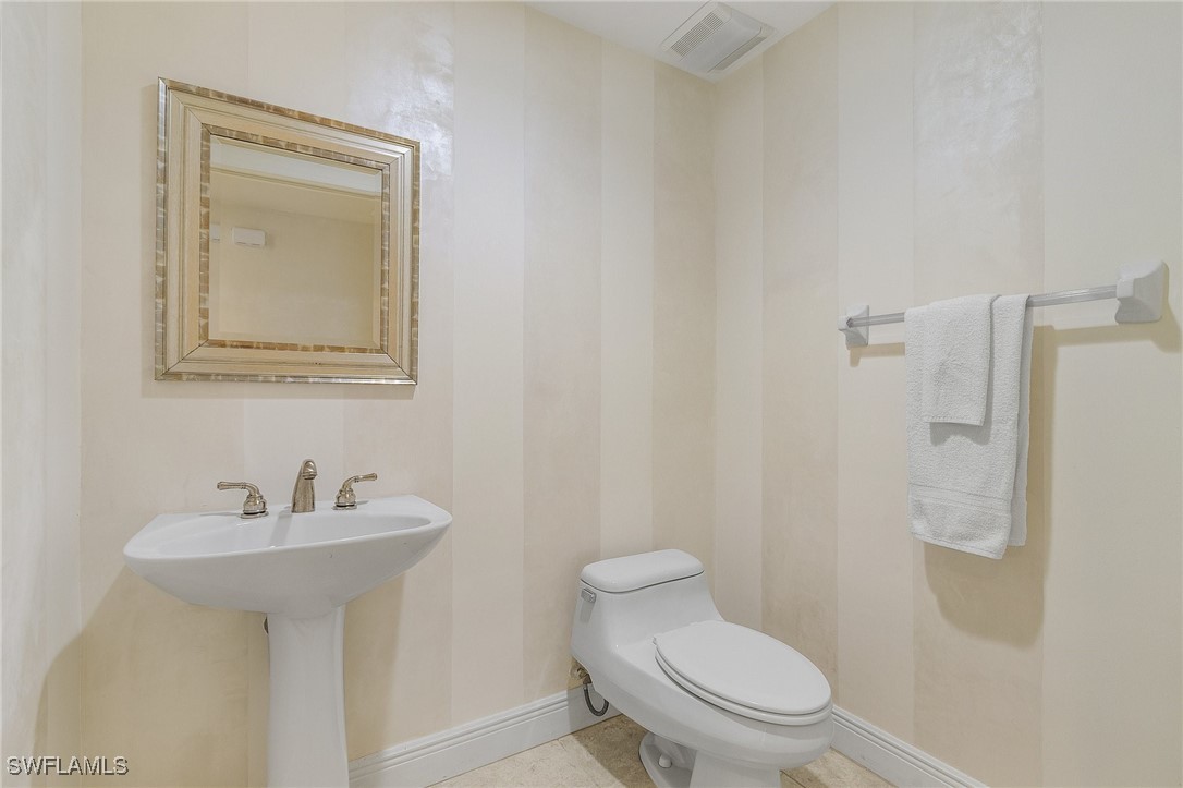 2090 West First Street, Unit 1606 Fort Myers, FL 33901 - Photo 21 of 47