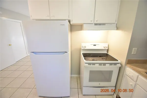 $1,995 | 10922 Hyacinth Avenue, Tampa, FL 33612