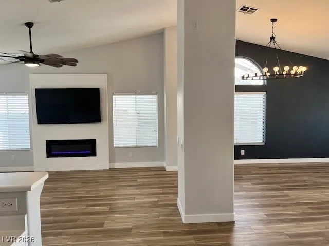 $2,600 | 723 Triple Crown Street, Henderson, NV 89015