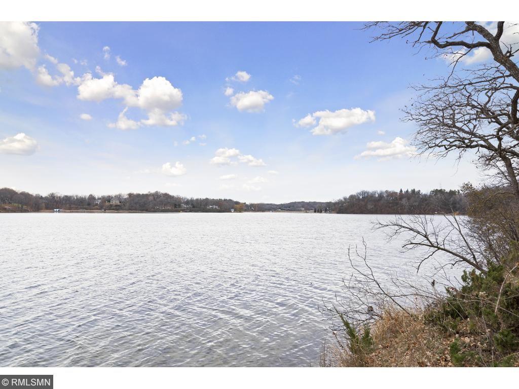 915 Tonkawa Road Orono, MN 55356 - Photo 4 of 7