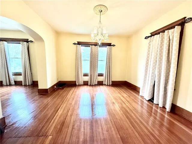 $290,000 | 1420 North Mulberry Street, Maryville, MO 64468