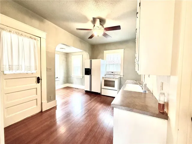 $290,000 | 1420 North Mulberry Street, Maryville, MO 64468