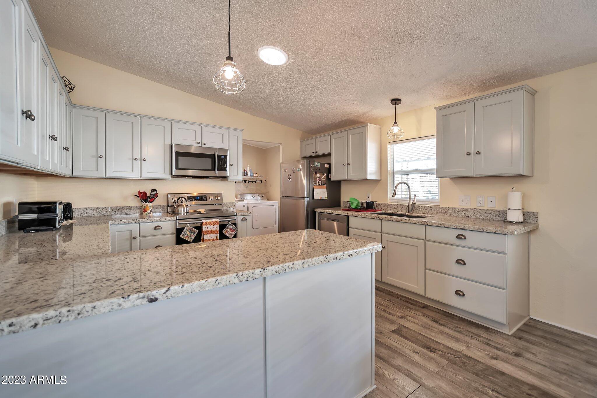 9302 East Broadway Road, Unit 111 Mesa, AZ 85208 - Photo 4 of 26 15-web-or-mls-QP- DSC_2917