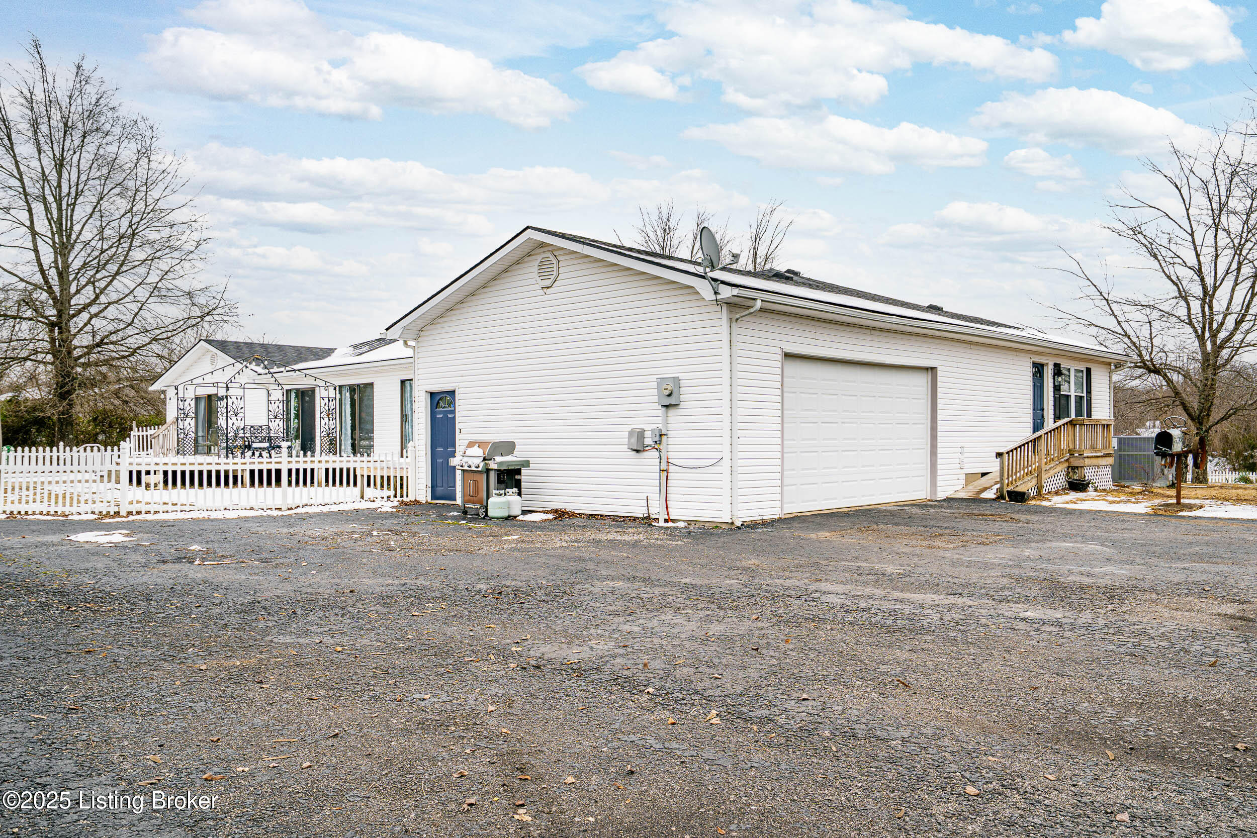 6598 Cedar Grove Road Shepherdsville, KY 40165 - Photo 48 of 64 6598 Cedar Grove Rd-14
