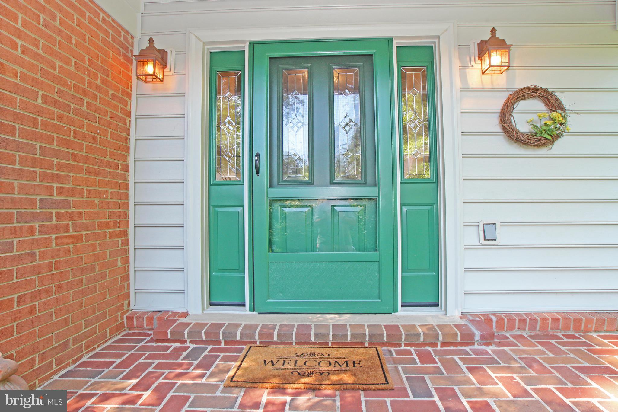 7928 St George Court Springfield, VA 22153 - Photo 6 of 70 Gallery Image 6